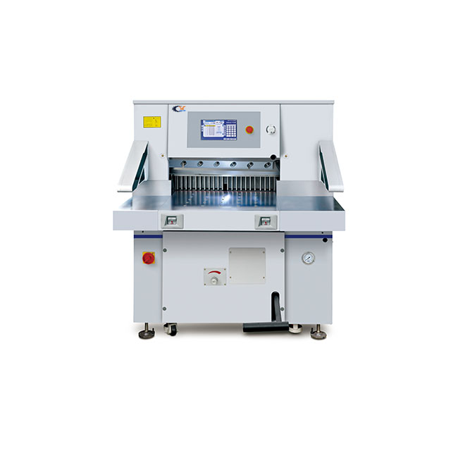 Dapeng printing machine tells you how to correctly operate the paper cutter